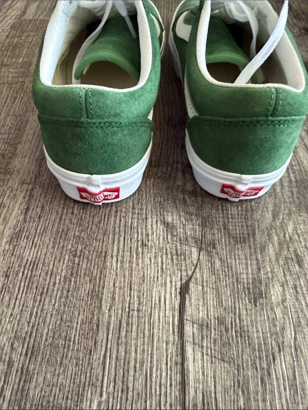 Vans old skool Green Suede Skate Sneakers with White Stripe